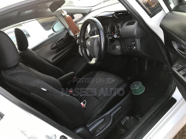 Toyota Wish 2010 White