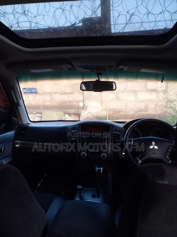 Mitsubishi Pajero Super Exceed 2006 Black