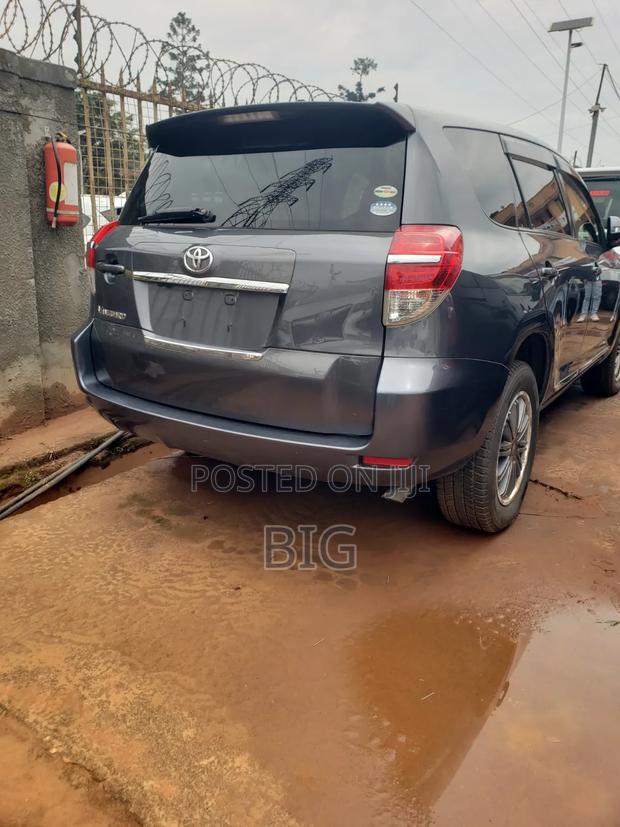 Toyota Vanguard 2013 Gray