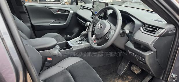 New Toyota RAV4 2025 Gray