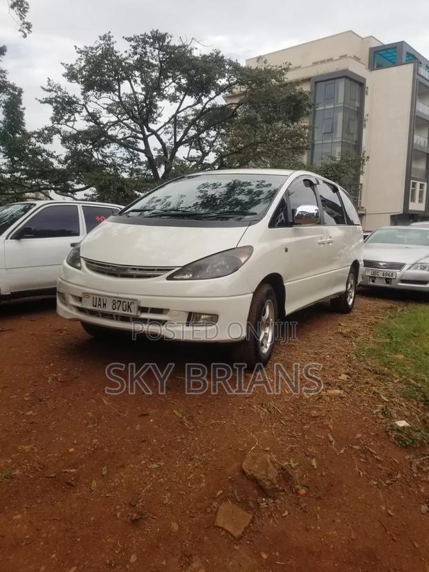 Toyota Estima 2003 White