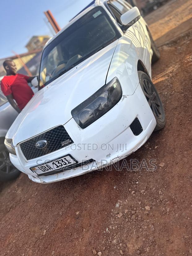 Subaru Forester 2005 White