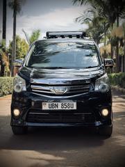 Toyota Noah 2011 Black for sale