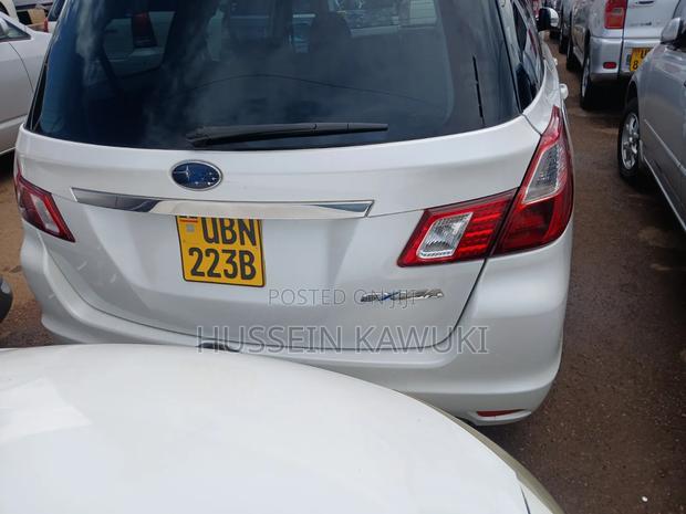 Subaru Exiga 2011 White