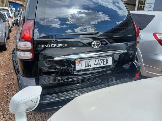 Toyota Land Cruiser Prado 2005 Black