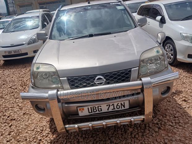Nissan X-Trail 2004 Silver