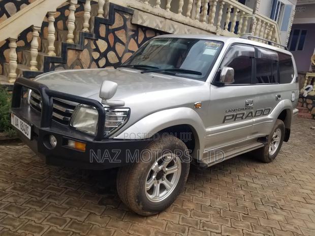 Toyota Land Cruiser Prado 3.0 TD 2000 Silver