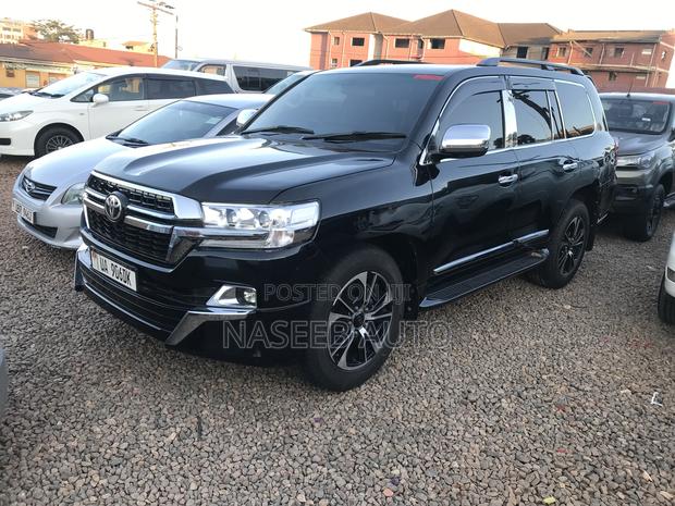 Toyota Land Cruiser Prado 2018 Black