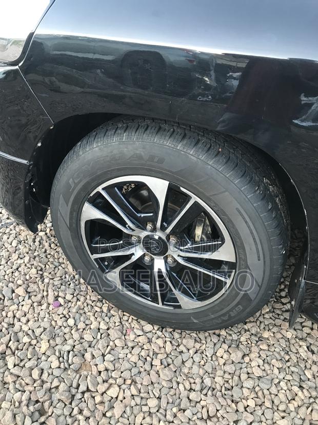 Toyota Land Cruiser Prado 2018 Black