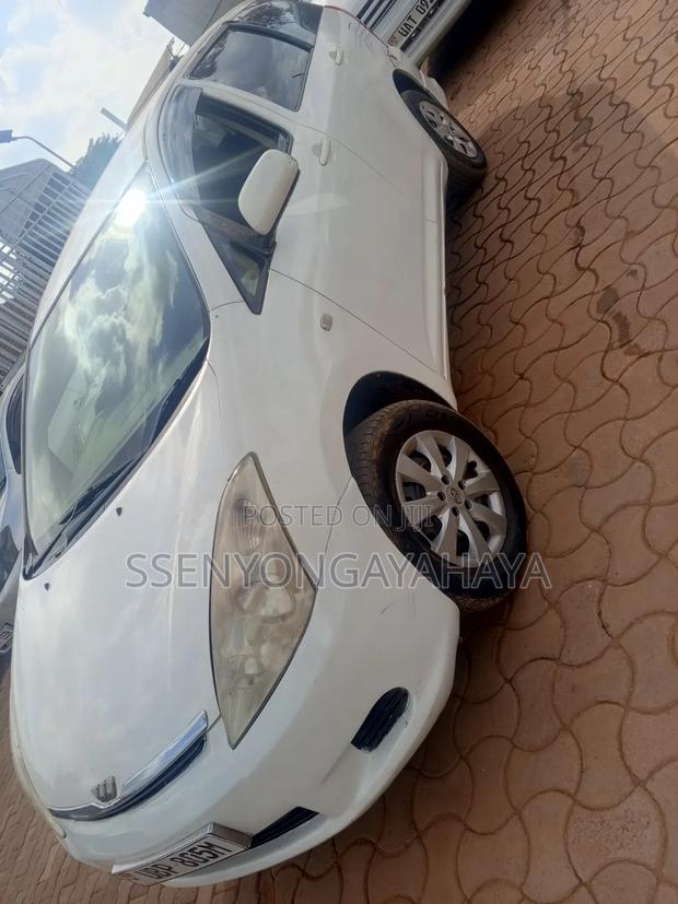 Toyota Wish 2007 White