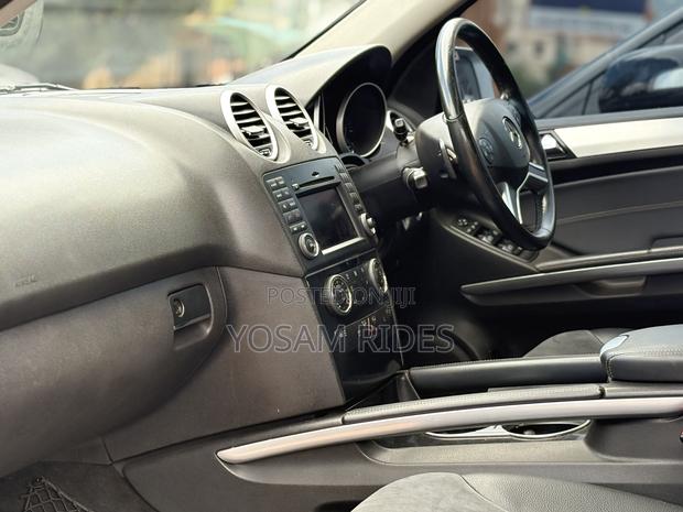Mercedes-Benz M Class ML 350 4Matic 2011 Silver