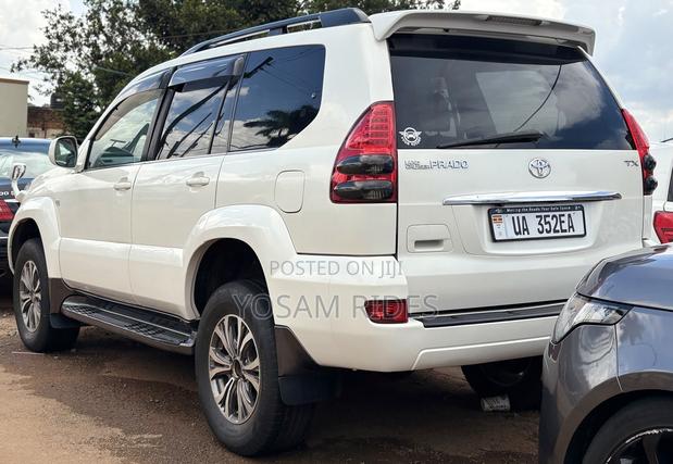 Toyota Land Cruiser Prado 4.0 Petrol TX 2009 White