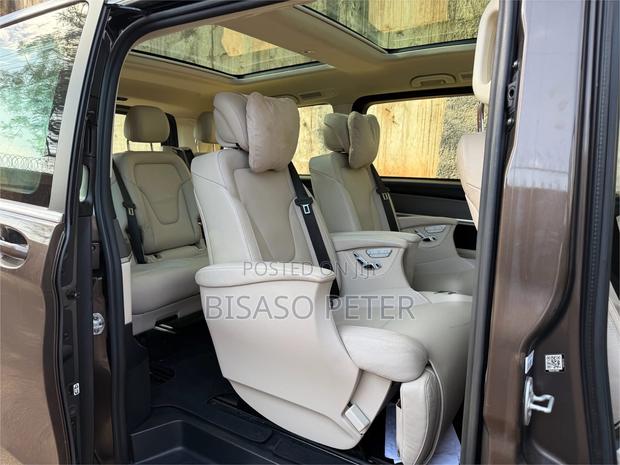 Mercedes-Benz Vito 2018 Brown