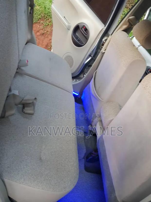 Toyota Passo 1.0 AWD 2010 Silver