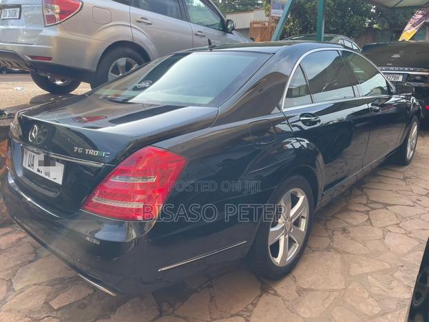 Mercedes-Benz S-Class 2010 Black