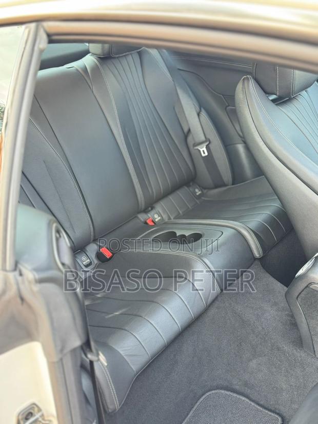 Mercedes-Benz E300 2019 White