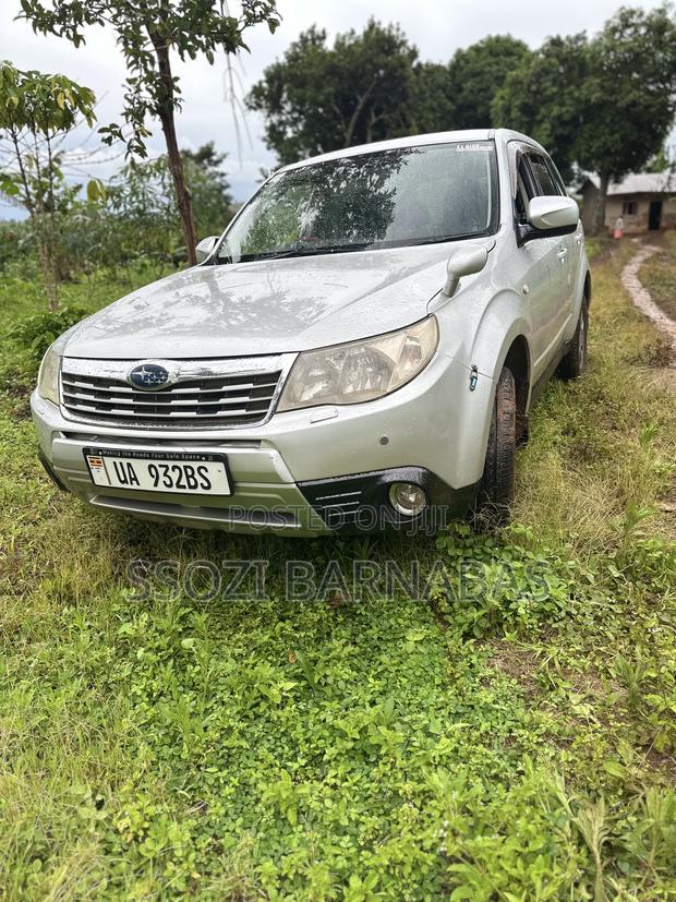 Subaru Forester 2009 Silver