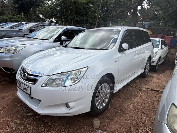 Subaru Exiga 2012 White
