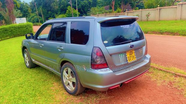 Subaru Forester 2006 Gray