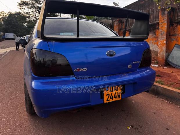Subaru Impreza 2.0 WRX 2005 Blue