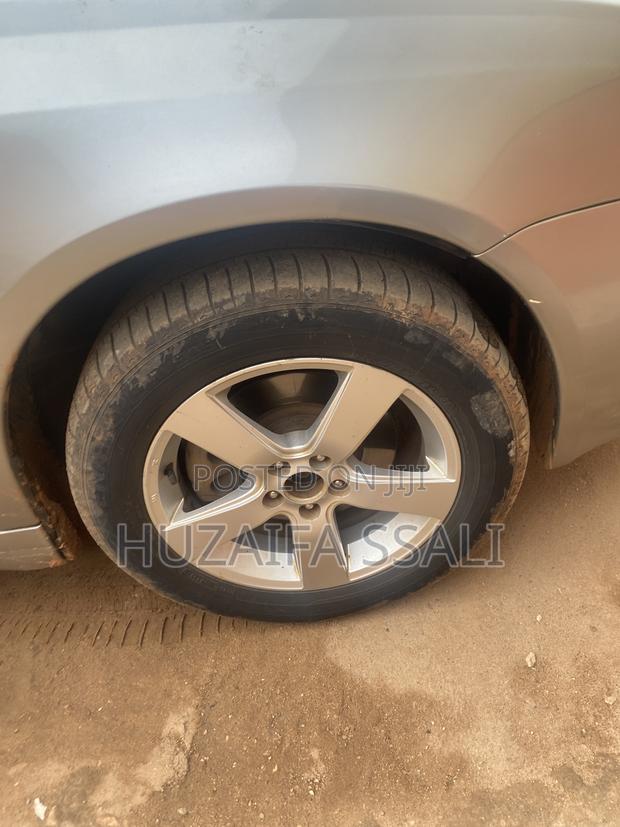 Subaru Legacy 2011 Silver