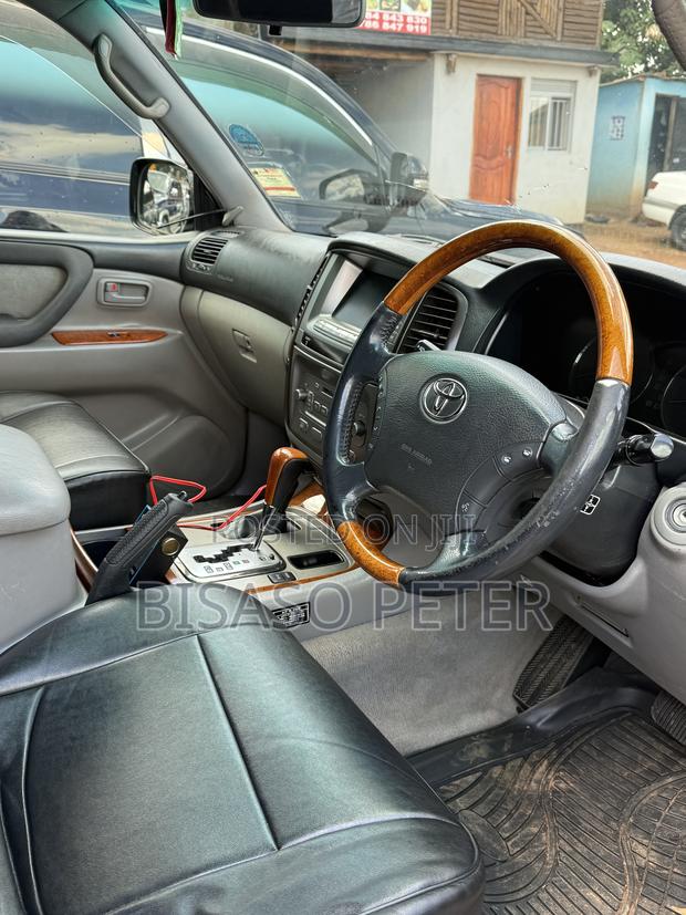 Toyota Land Cruiser 3.0 D-4D C 2006 Black