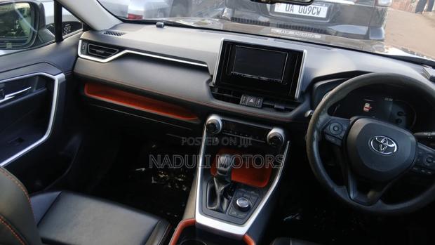 Toyota RAV4 2020 Black