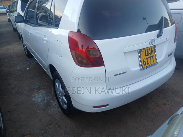 Toyota Corolla Spacio 2006 White