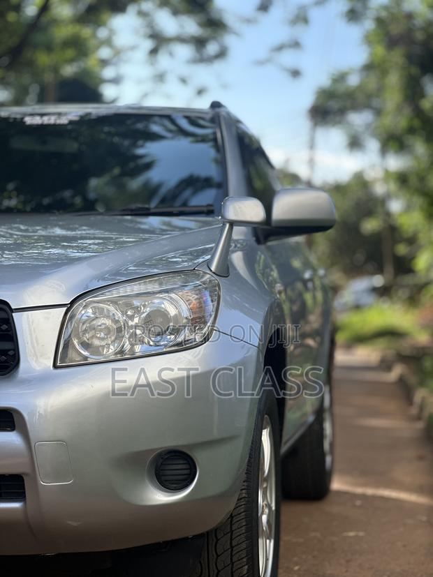 Toyota RAV4 200 4X4 Automatic 2008 Silver
