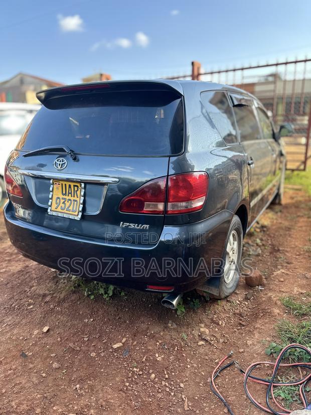 Toyota Ipsum 240i Limited 4WD 2002 Silver