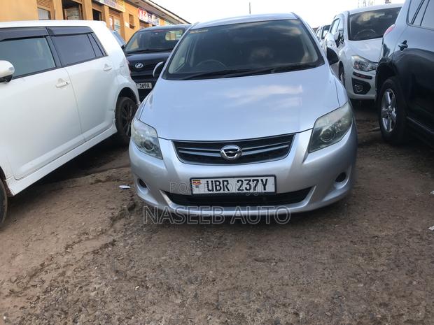 Toyota Corolla Fielder 2010 Silver