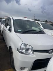 Toyota Sienta 1.5 FWD 2012 White for sale
