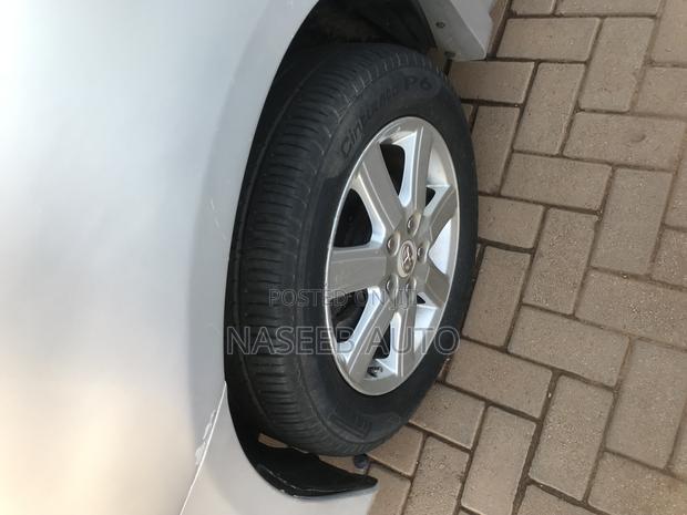 Toyota Noah 2008 Silver