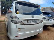 Toyota Alphard 2.4 Petrol FWD 2012 Pearl for sale