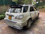 Toyota Harrier 2.2 16V 2002 White for sale