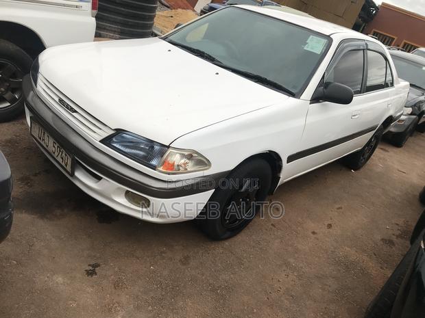 Toyota Carina 2001 White