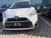 Toyota Sienta 1.5 FWD (6-seater) 2017 White for sale