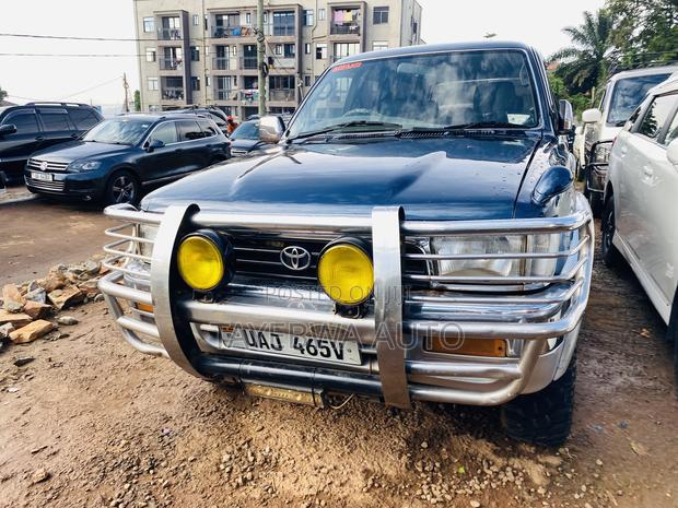 Toyota Hilux Surf 3.0DT 1997 Blue