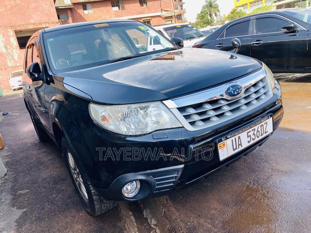 Subaru Forester 2011 Black