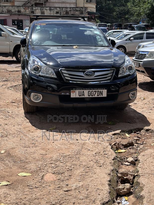 Subaru Outback 2012 Black