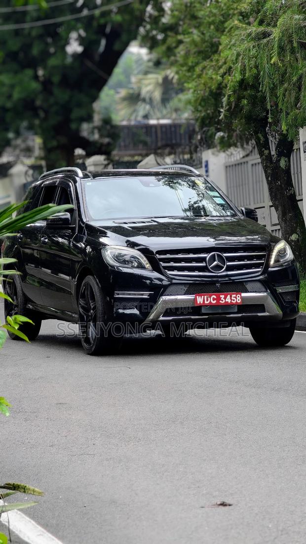 Mercedes-Benz M Class 2012 Black