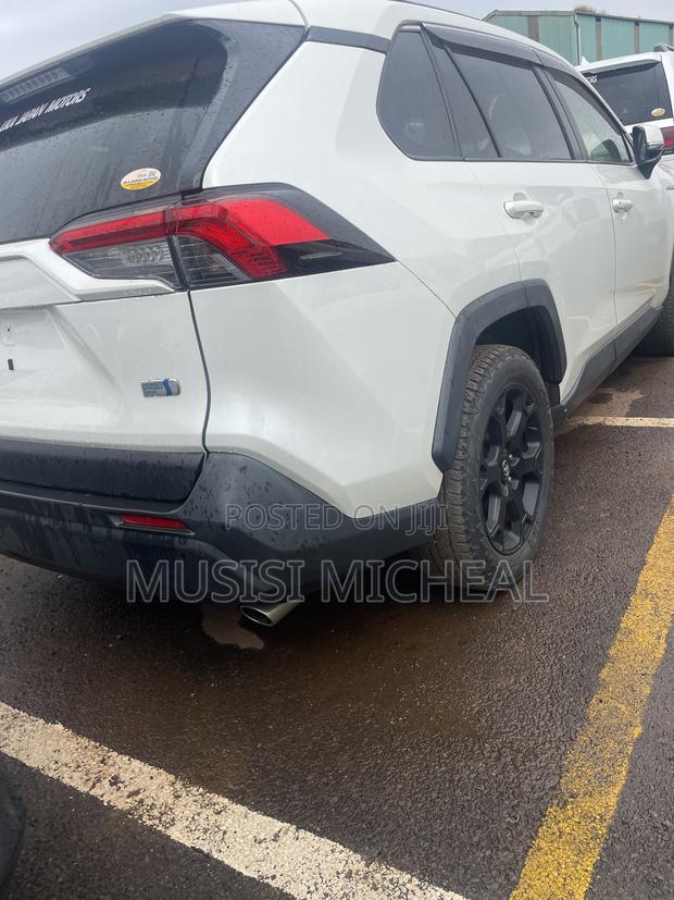 Toyota RAV4 Limited FWD 2020 White