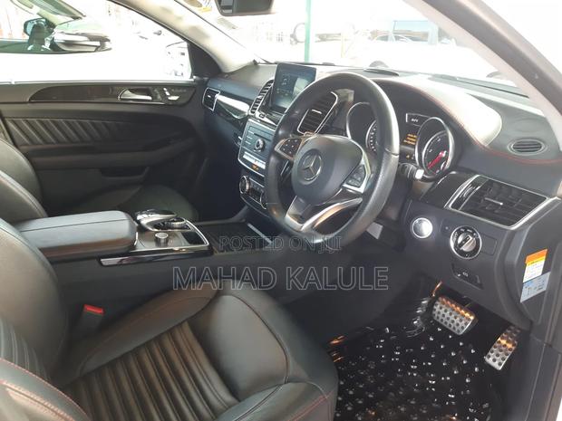 Mercedes-Benz GLE-Class 2017 White