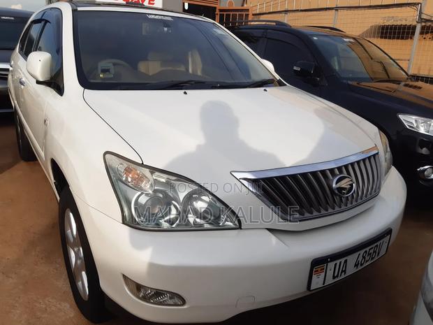 Toyota Harrier 2010 White