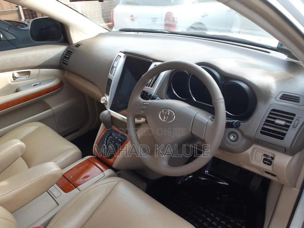 Toyota Harrier 2010 White