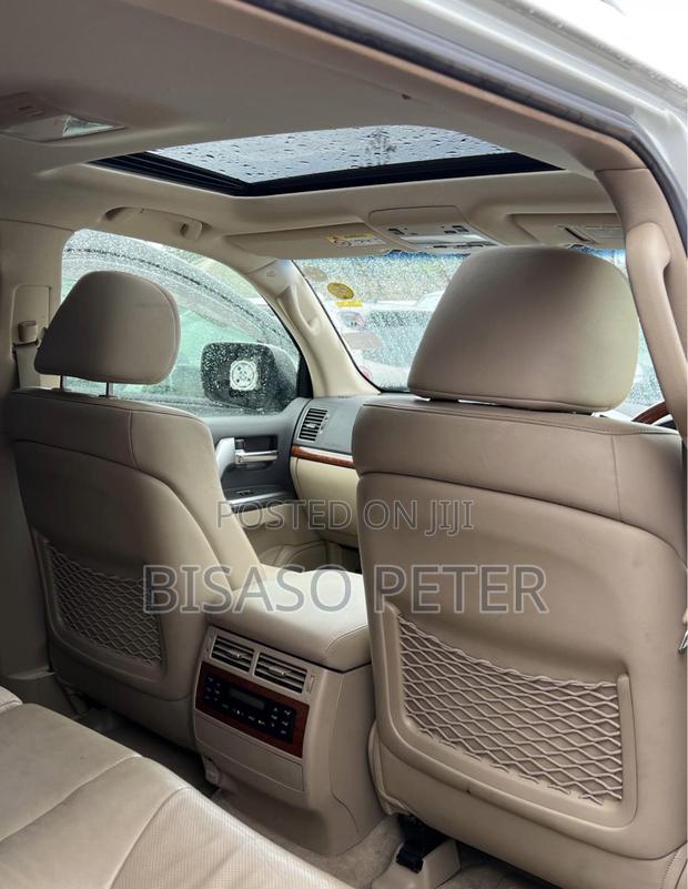 Toyota Land Cruiser 4.6 V8 ZX 2013 White