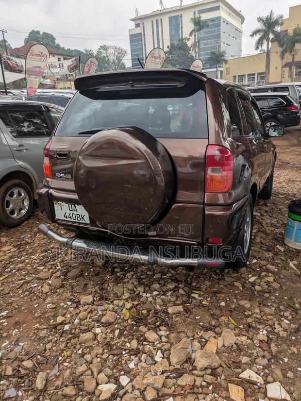 Toyota RAV4 2004 Beige