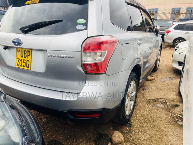 Subaru Forester 2015 Silver