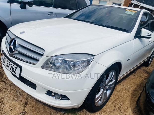 Mercedes-Benz C200 2008 White