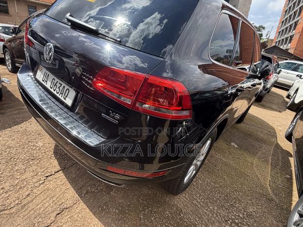 Volkswagen Touareg 2016 Black
